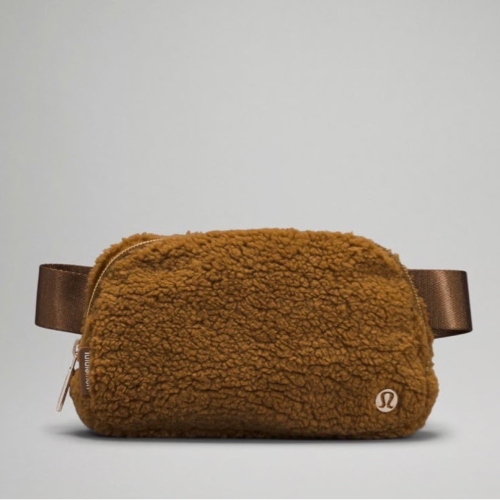 Lululemon Brown Sherpa Everywhere Fleece Belt Bag